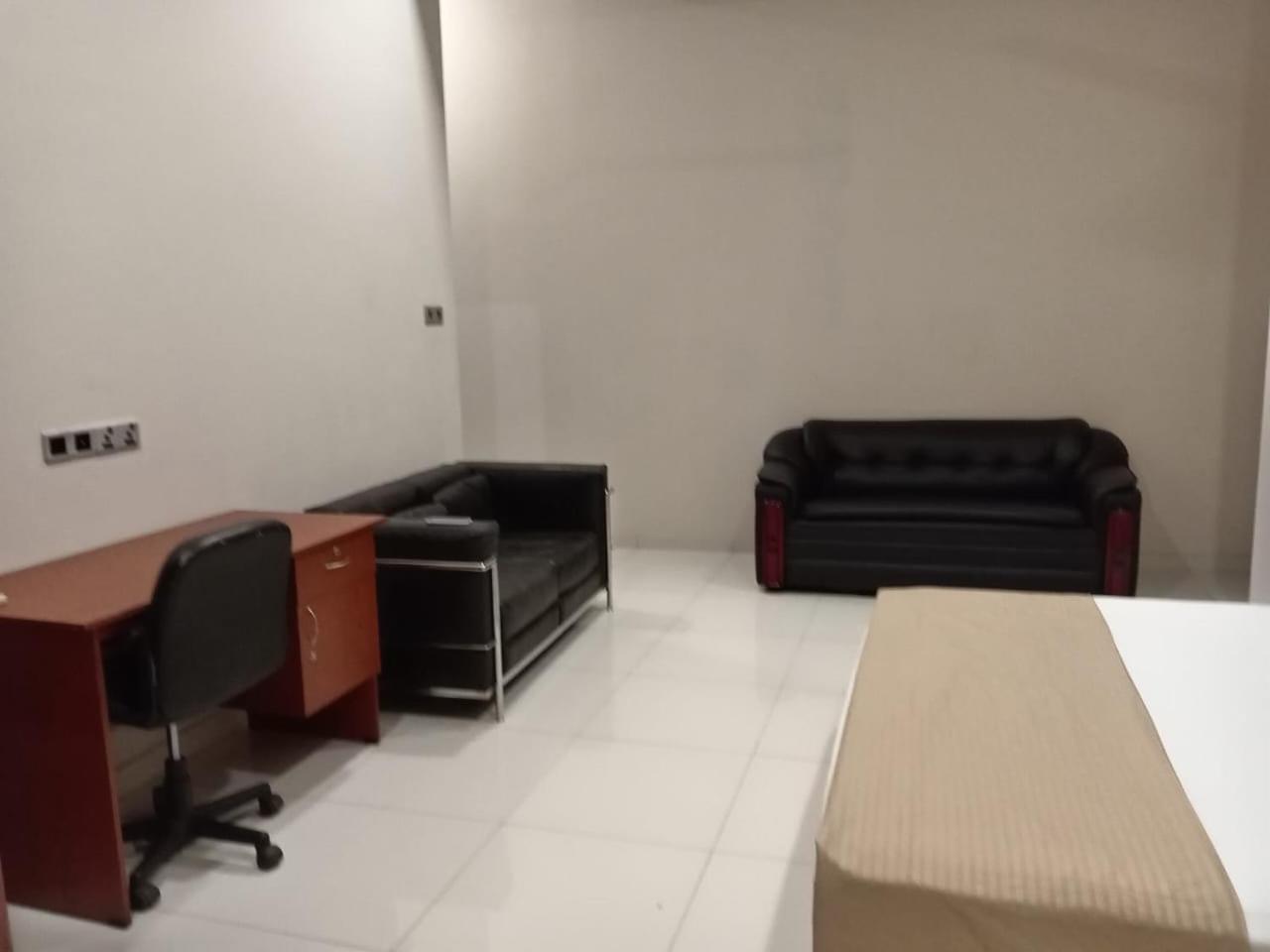 בטרמולה Thalangama Lakeview Lodge מראה חיצוני תמונה