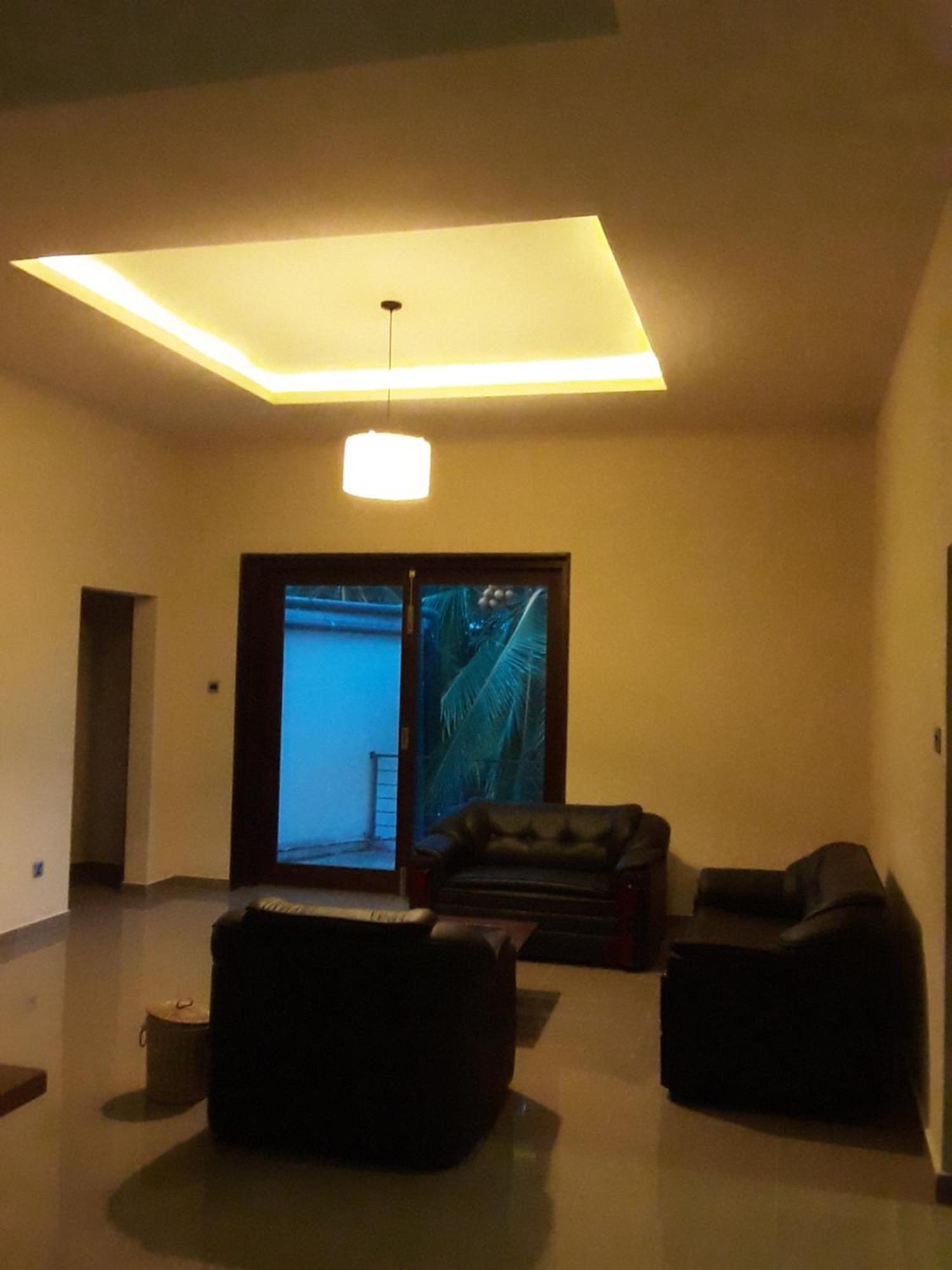 בטרמולה Thalangama Lakeview Lodge מראה חיצוני תמונה