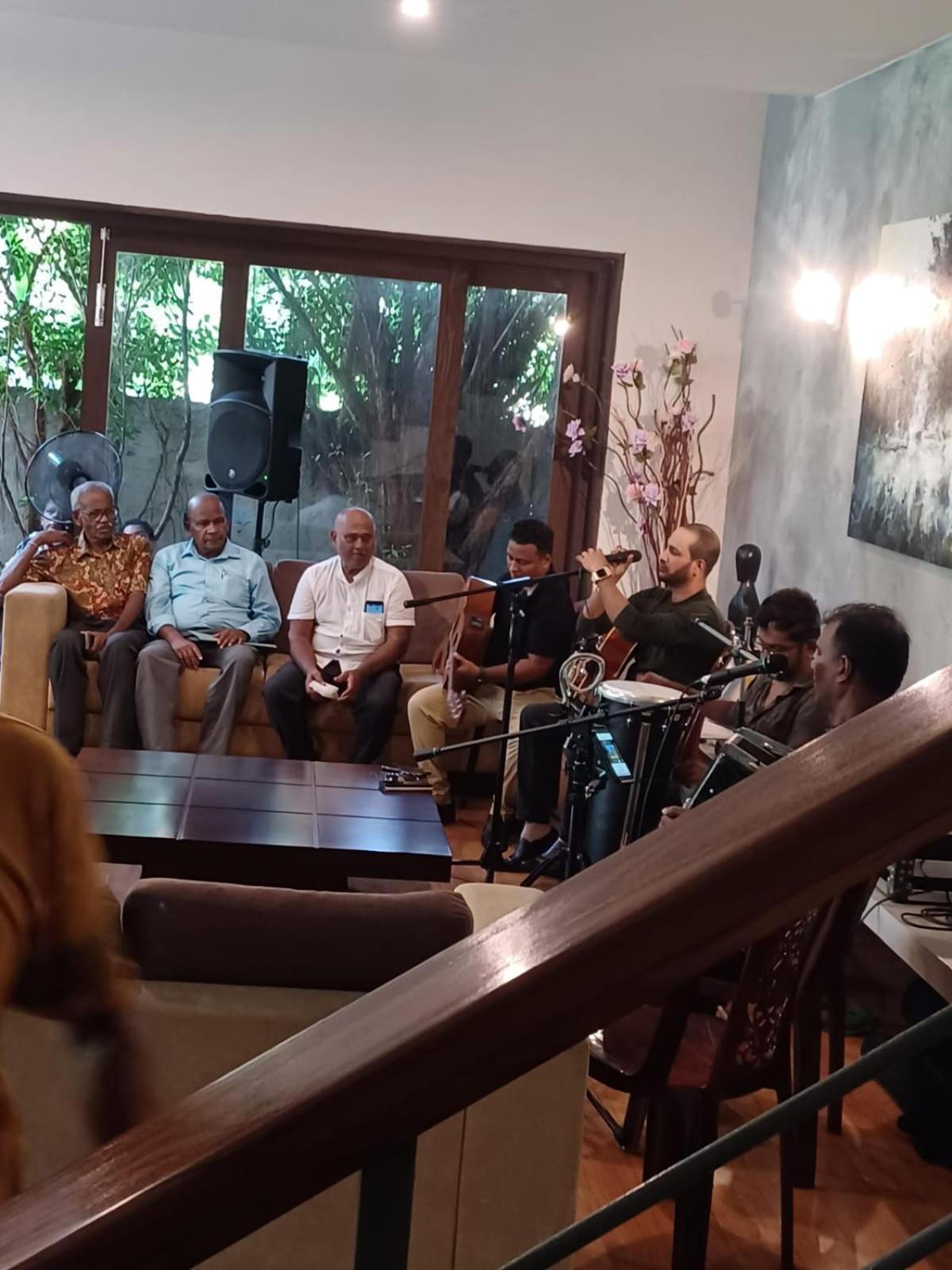 בטרמולה Thalangama Lakeview Lodge מראה חיצוני תמונה